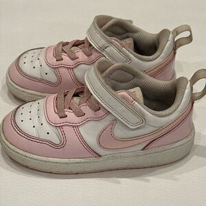 Nike Toddler Girls Size 7.5 Pink and White Tennis Shoe
